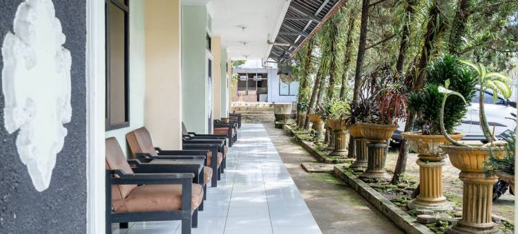 塔西克马拉亚新阿巴迪酒店(NEW ABADI HOTEL TASIKMALAYA)图片