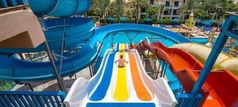 Hostgool海滩小木屋幻景湾度假村和水上乐园(Hostgool Chalets Mirage Bay Resort & Aqua Park)图片