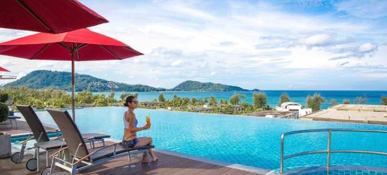 普吉芭东海滨泳池公寓(Beachfront and Deluxe Pool Access Patong Phuket)图片