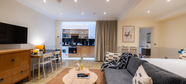 The Courtfield by Nestor图片