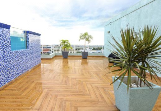 Joy Luxury Estate Kingston Hotel Overview