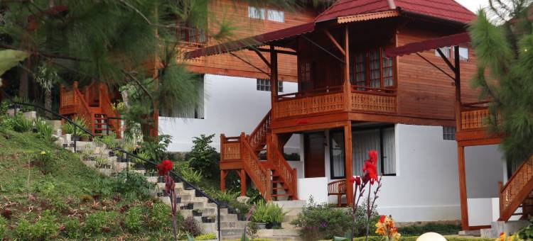 桑特里村别墅(Villa Kampung Santri)图片