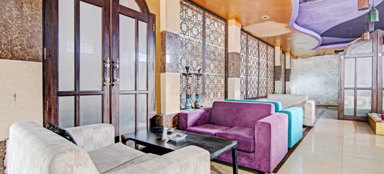 Hotel O near RSUD Arifin Achmad formerly Damon Butik Hotel图片