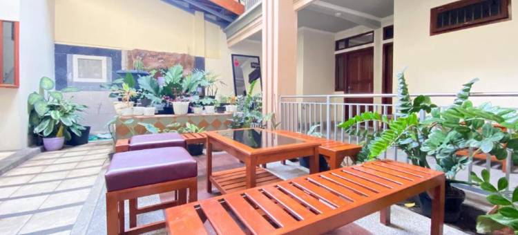 Rimbaku Homestay Syariah near Alun Alun Batu RedPartner图片