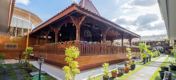 日惹萨蒂尼旅馆(SANS Vibes Sartini Inn Yogyakarta)图片