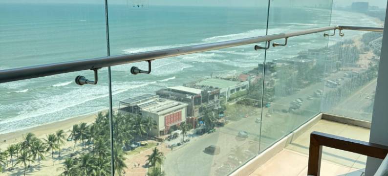 Ocean View 2BR Apartment – 2 Min Walk to My Khe Beach图片