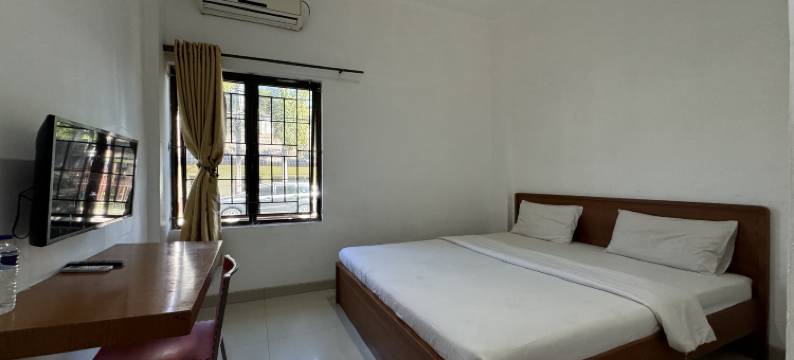 O Ezhar Boka 民宿，靠近 GOR Sulis 羽毛球馆(Hotel O Ezhar Boka Homestay Near GOR Sulis Bulutangkis)图片