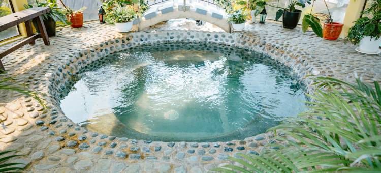 Pina Colina Resort Tagaytay City by RedDoorz图片
