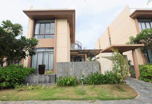 OCEAN BREEZE VILLA CAM RANHHotel Overview