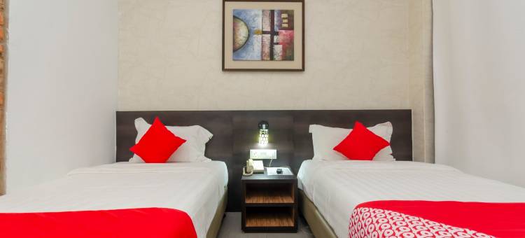 Capital O 91277 努尔别墅酒店(Capital O 91277 Nur Villa Hotel)图片