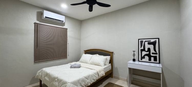 Runa Homestay Jasin - Cozy 3BR with AC & Netflix图片