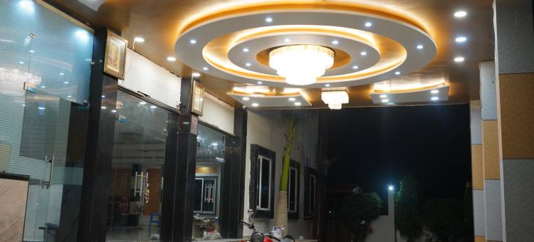 维拉杰国际酒店(Viraj International Hotel)图片