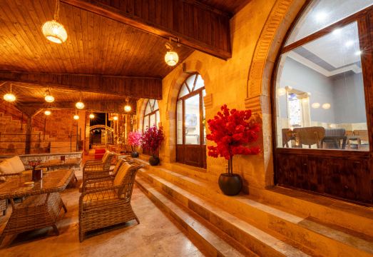 Hotels Crazy Horse Hotel Overview