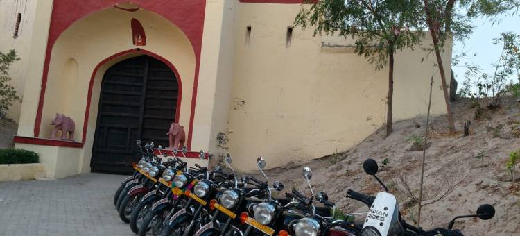 加赫帕彻瓦尔堡酒店(Pachewar Garh Fort)图片