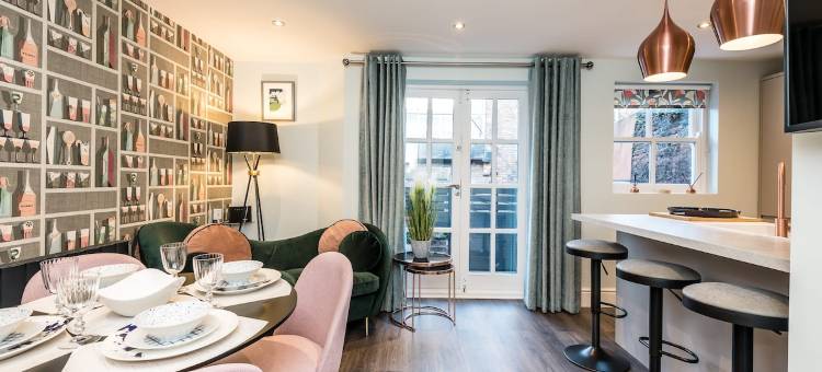 Host & Stay | The Pilgrim Coach House图片