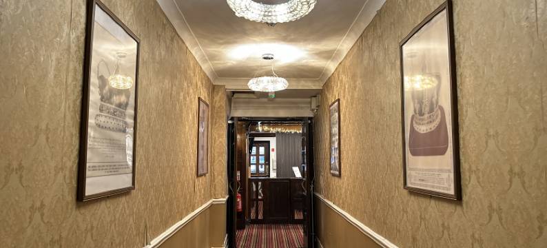 OYO 新查尔斯狄更斯(OYO New Charles Dickens Hotel)图片