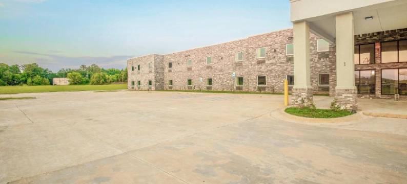 皇家旅馆及套房(Royal Inn & Suites)图片