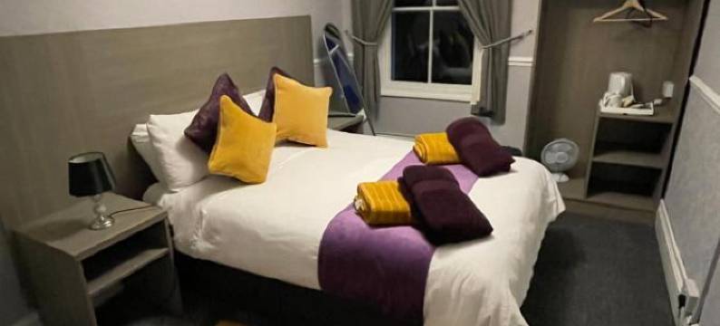 蓝野猪客栈(The Blue Boar - Historic Country Inn Near Stratford-Upon-Avon)图片