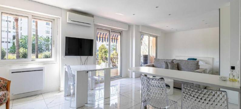 坎城的现代舒适开间 - 空调 - 4人(Modern and Cosy Studio- AC- 4P- Cannes)图片