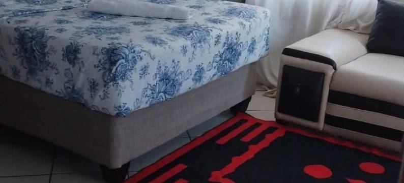 金门宾馆 0787391431(0787391431 Golden Gate Guest House In Mafikeng)图片