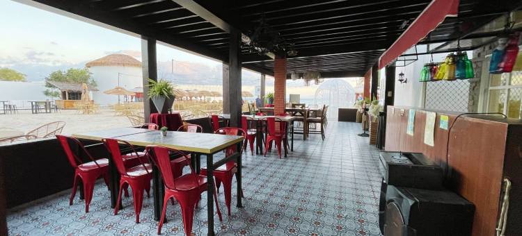 卡拉塔干地中海海滩酒店-由Cocotel提供(The Beach Calatagan Mediterraneo powered by Cocotel)图片