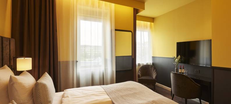 宽广酒店(Wide Hotel)图片