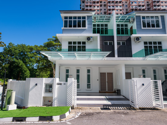 La Ferringhi Villa Penang by Sama Sama Homes