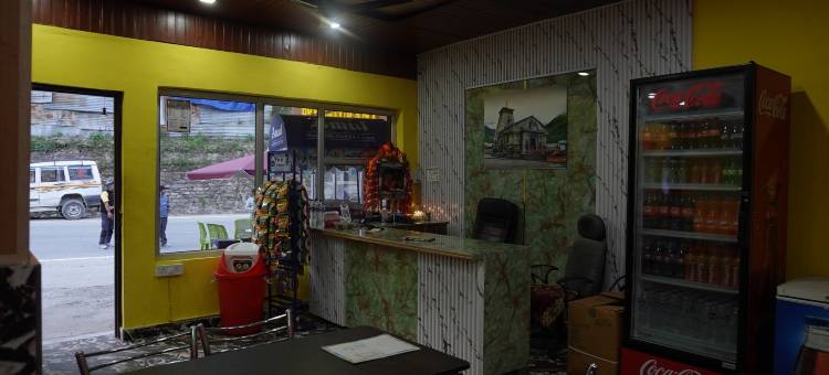 克里希纳酒店和餐厅(Hotel Krishna And Restaurant kedarnath)图片