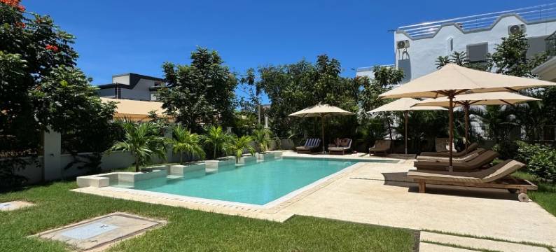 Luxurious 1bedhideaway with pool, AC &beach access图片