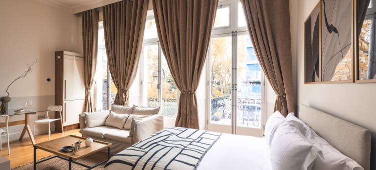 The Courtfield by Nestor图片