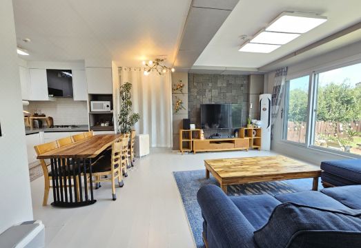 Shine Village 143 Hotel Overview