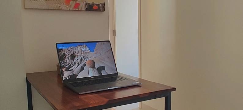 No Fixed Address图片