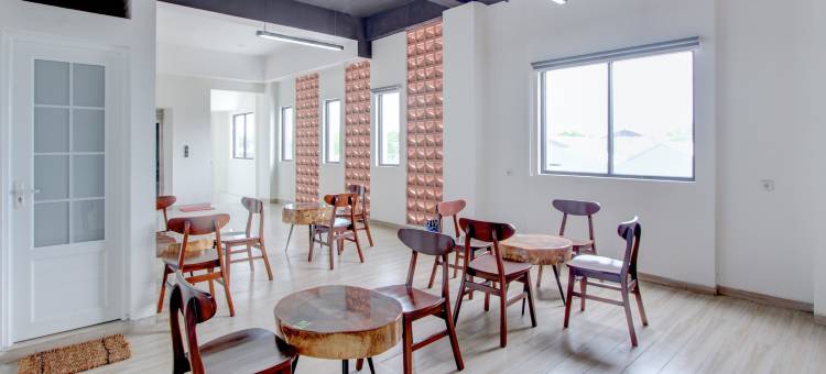 Townhouse Oak near The Park Mall Solo formerly D’Nawasena Guest House图片