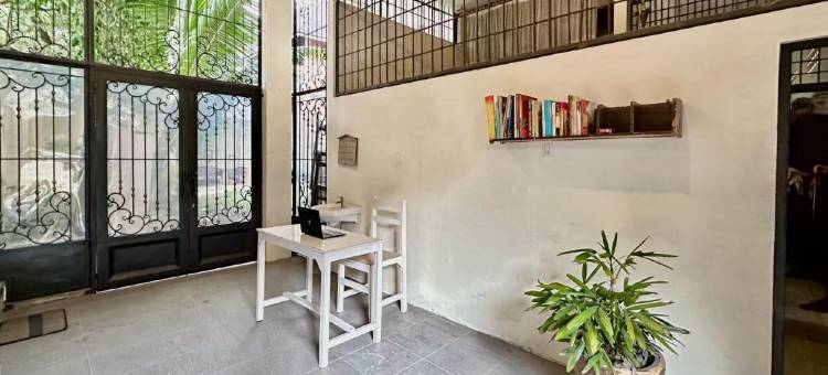 RedDoorz at Golden Cempaka Medan图片