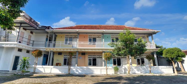 OYO 95211 Duta酒店，巴纽旺宜(OYO 95211 Duta Hotel Banyuwangi)图片
