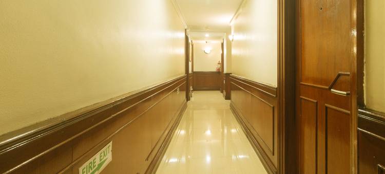 Comfy Inn Manila Kalaw by RedDoorz图片