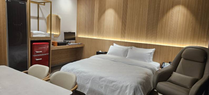 统营竹林的猎犬酒店(Tongyeong Hound Hotel Tongyeong Jukrim)图片