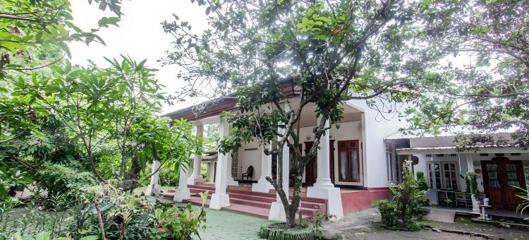 Hotel O Homestay Bonjeruk Near Restoran Pawon 21 Bonjeruk图片
