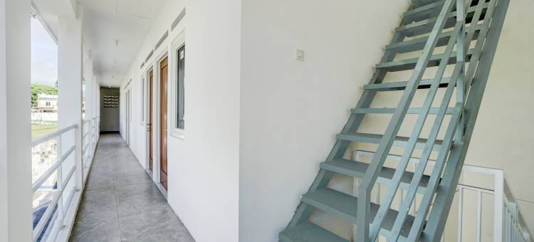 OYO 94766 塔帕克利曼伊斯兰旅馆(OYO Madani Guest House Syariah)图片