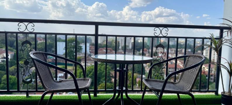 LUXURY in Kileleshwa: 9th-Floor Penthouse | KING Bed, POOL, Gym, FAST WiFi, City VIEWS图片