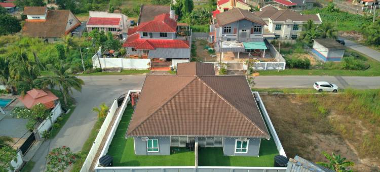 Hideaway Villa 20-46pax 9R9B PRIVATE POOL, KTV, BBQ, ARCADE GAMES, 3min to BEACH图片