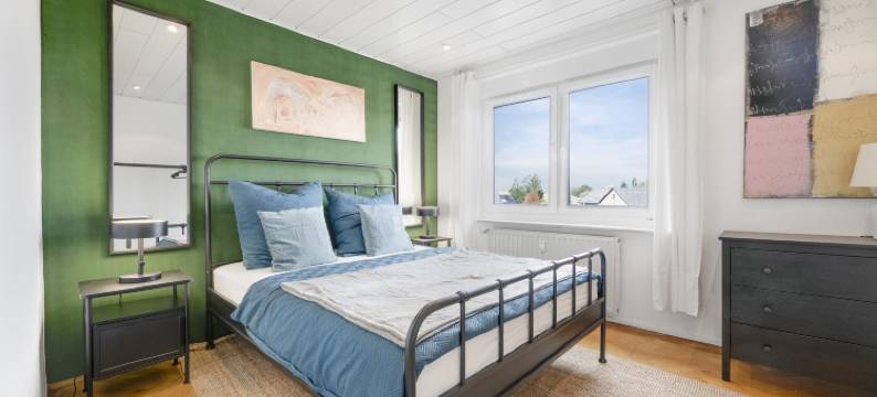 Cosmic Living by Tayo Ajayi图片