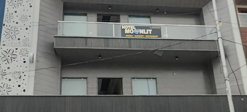 月光酒店(FabHotel Moonlit)图片