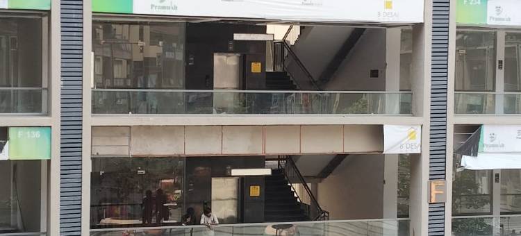 地球轨道酒店(Hotel Earth Orbit)图片