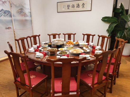 六和圆素食(云南映象花好月圆2期店)