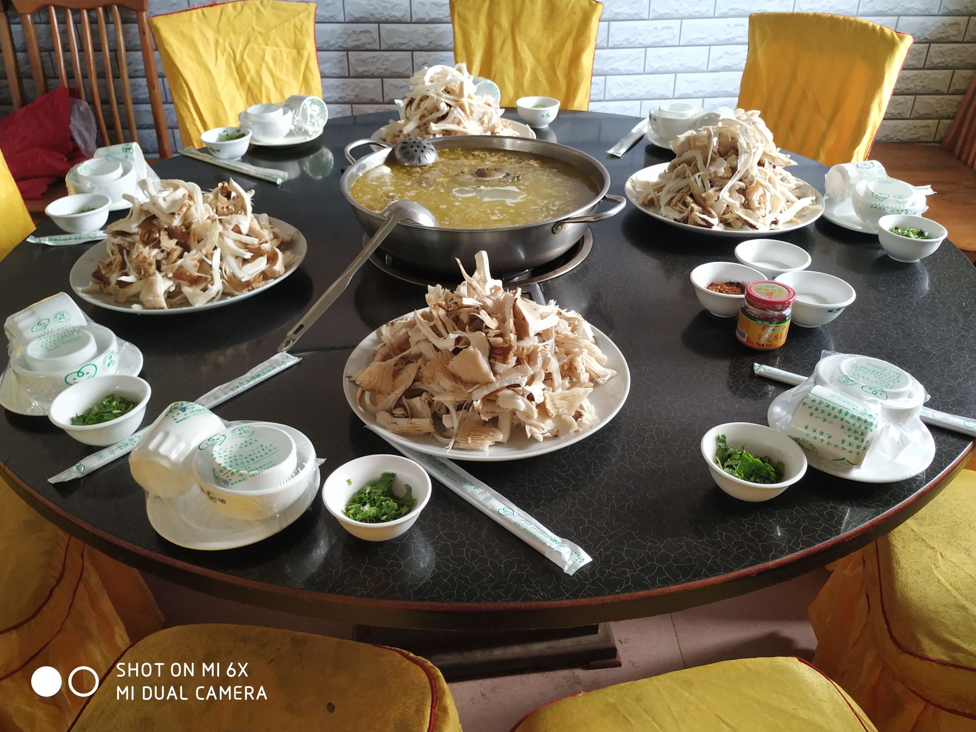 九品野菌苑餐厅图片