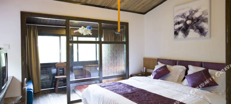 英德奇洞温泉小镇图片