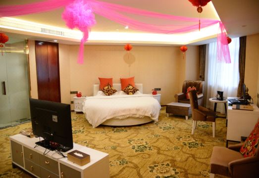 Guanzhong Hotel Hotel Overview