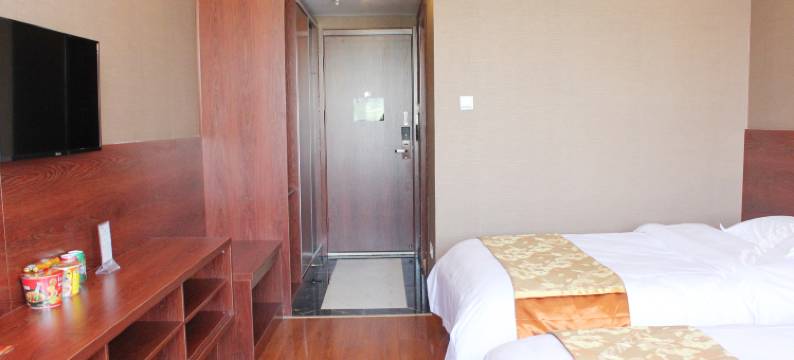 新居特酒店(威海站店)图片