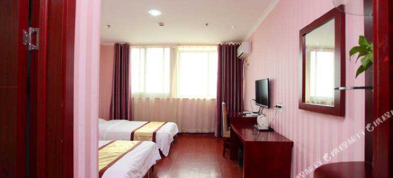 速8酒店(连云港沙滩浴场平山路店)图片